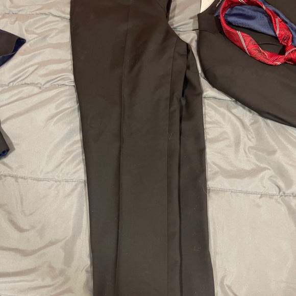 Complete Suit - Picture 7 of 7